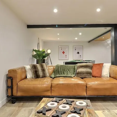 Appartement Loft / Pop - Billard - Parking
