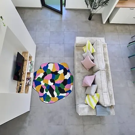 Appartement Loft / Pop - Billard - Parking *
